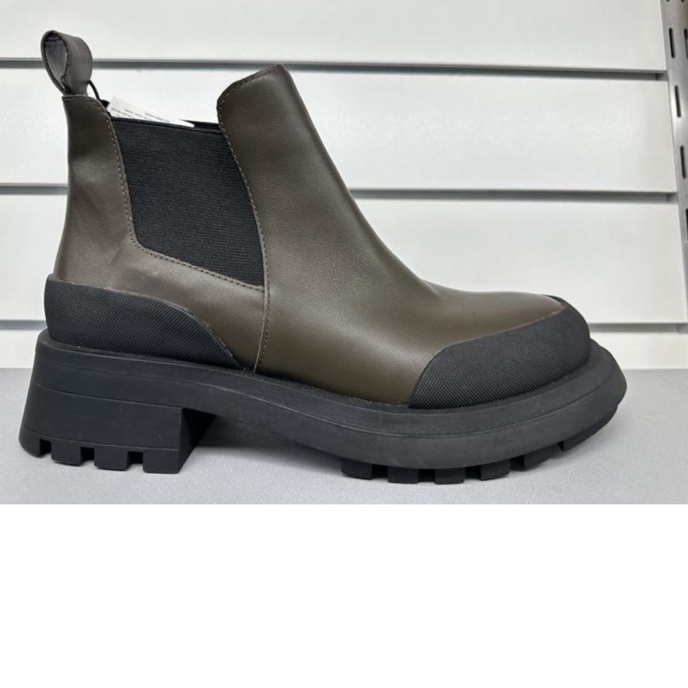 zara boots size 39